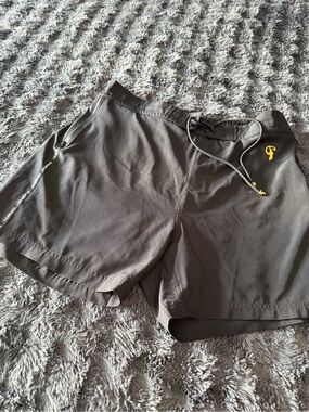 Tucann size 2XL swim trunks